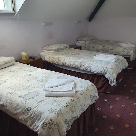 Dove Court Mini Lodge 奥尔蒙兹伯利 外观 照片