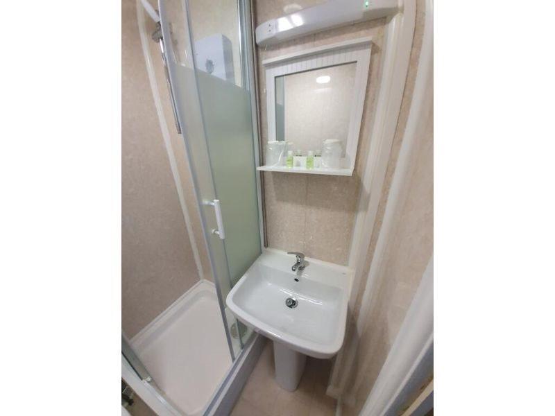 Dove Court Mini Lodge 奥尔蒙兹伯利 外观 照片
