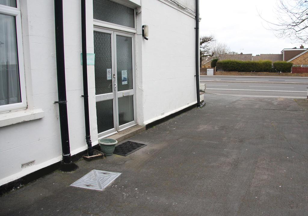 Dove Court Mini Lodge 奥尔蒙兹伯利 外观 照片