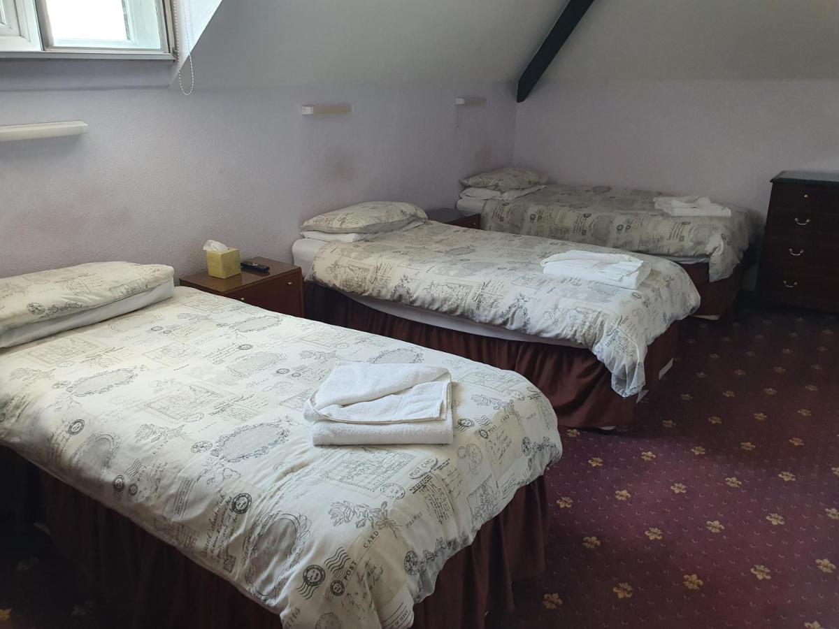 Dove Court Mini Lodge 奥尔蒙兹伯利 外观 照片